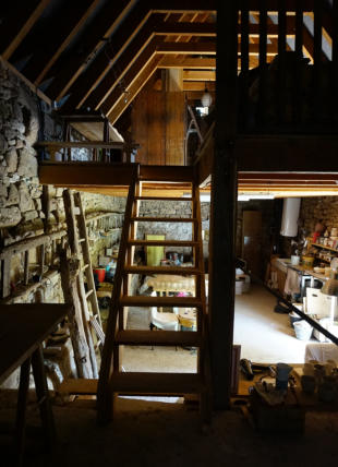 atelier de céramique de annie metzger dans le sud de la france